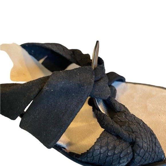 New Y2k Kenneth Cole black Suede Mule heels silver buckle Rubber Sole comfy Boho - Picture 7 of 15